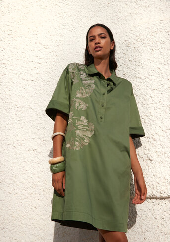 Atmos kleed Daye kaki SS26