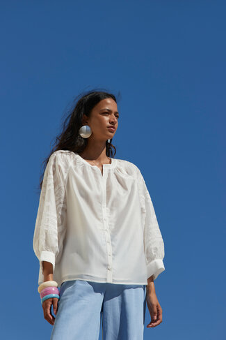 Atmos bloes Minke ecru SS26