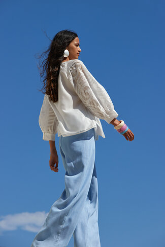 Atmos bloes Minke ecru SS26