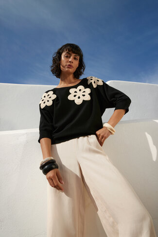 Atmos pull Synne black SS26