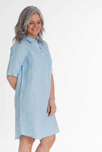 Comme Ca kleed  Camilla lt blue SS26