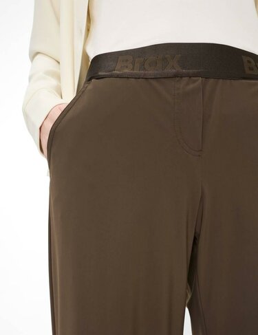 Brax broek wide leg style Maine dark ebony SS26