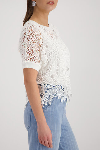 Monari pull basic ronde nek cream SS26