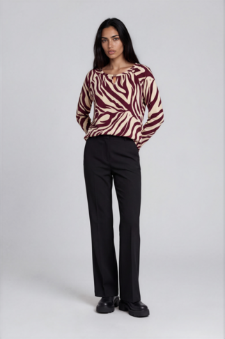 Batida bloes 2618 burgundy flames print FW26